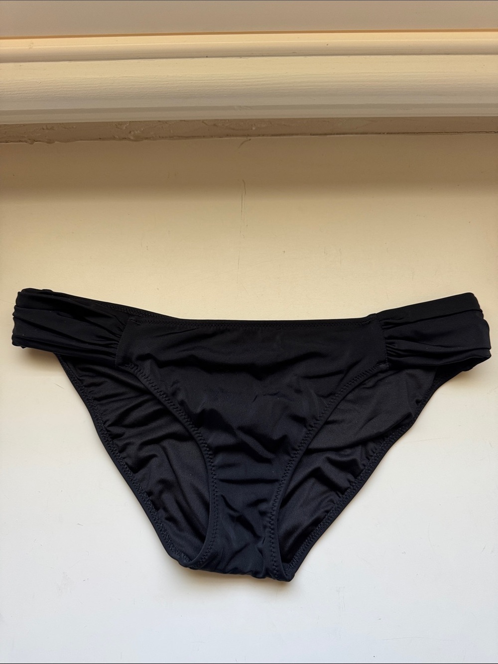 Victoria’s Secret Black Bikini Bottom w/ Rouched sides - Classic Coverage